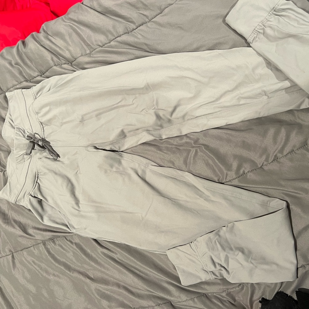 ZYIA Ascend Joggers